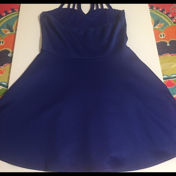 Worn once - Picture 2 of 3